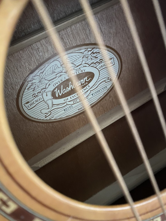 Washburn C40 Classic Acoustic Guitar Guitars Hamilton Kijiji