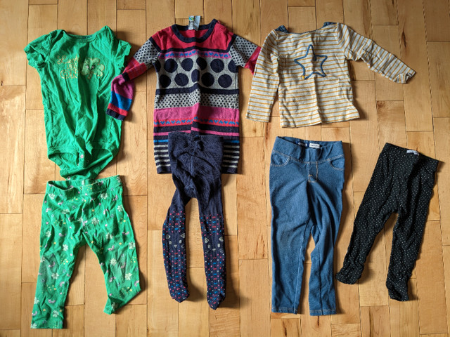 Lot vêtements 18 mois fille, 22 morceaux dans Vêtements - 12 à 18 mois  à Ville de Montréal - Image 2