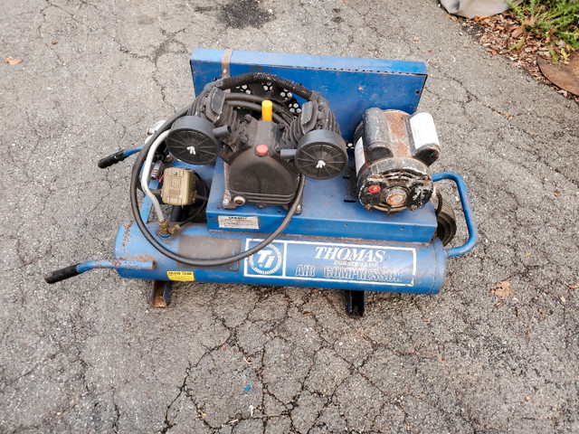 Thomas wheel barrow air compressor  in Power Tools in Dartmouth - Image 2