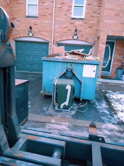 garbage bin rental fast delivery call 416 768 3991 bin size 4--6--14--16--yard bin
