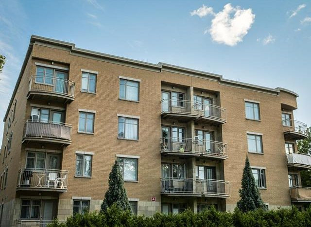 Apartment for rent from July1, 2024 975 Boul. De La Cote-Vertu, dans Locations longue durée  à Ville de Montréal