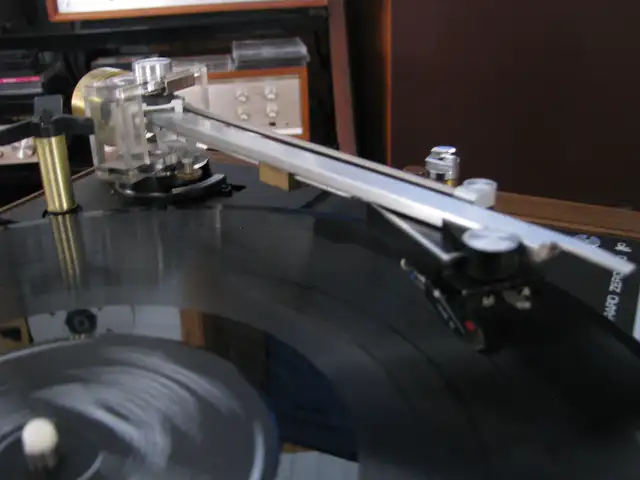 Garrard Zero 100 turntable, CONSIDERING TRADES in Stereo Systems & Home Theatre in Gatineau - Image 10