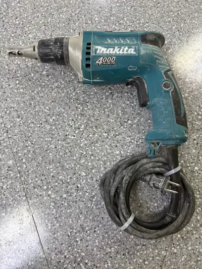 Makita FS4200 Drywall Gun We do offer a 30 day warranty and can test before you buy it. Item #195415...