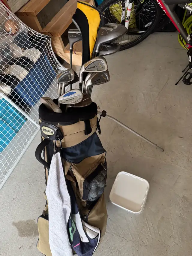 Full Set of Left handed Golf Clubs in Golf in Oshawa / Durham Region - Image 2