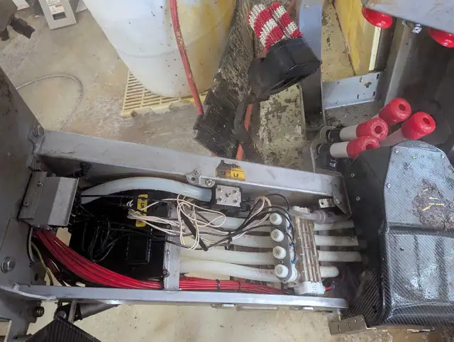Lely Astronout A4 robot. in Other Business & Industrial in Barrie - Image 6