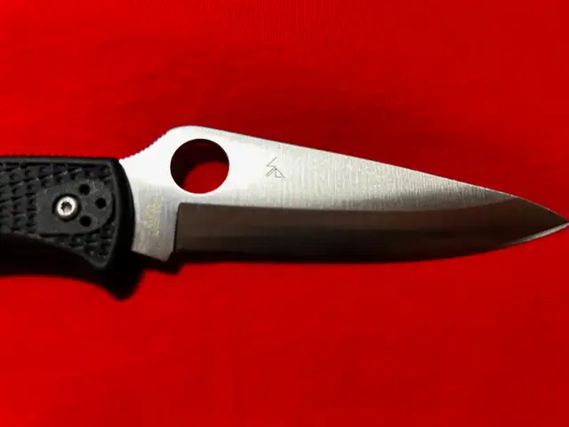 Knife Spyderco Endura 4 Black FRN Flat Sabre-Ground (C10PBK)63234551727105124