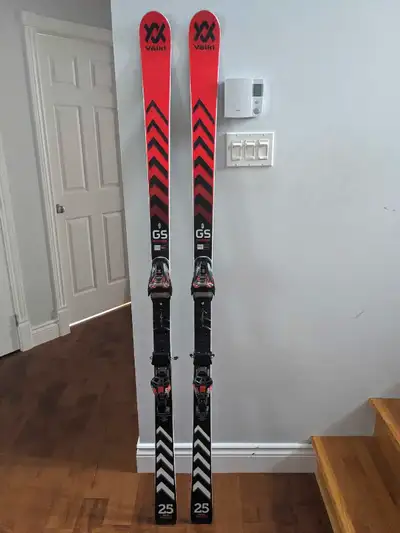 Volkl Racetiger GS skis - 183 cm R25, View more
