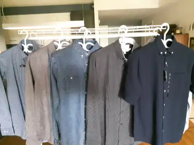 Chemises pour homme (Lot de dix, elles sont neuves), View more