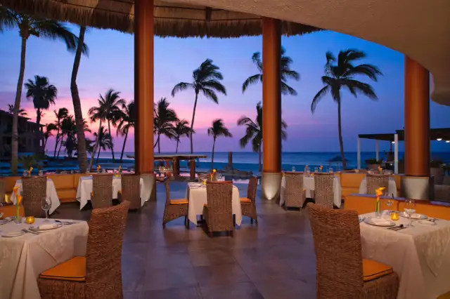 OCEANVIEW TWO BEDROOM TIMESHARE CONDO FOR RENT IN LOS CABOS in Mexico in Canada - Image 6