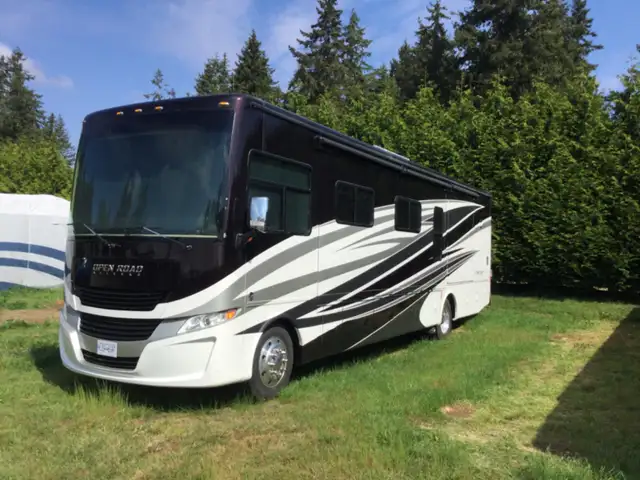Class a motorhome in RVs & Motorhomes in Delta/Surrey/Langley - Image 3