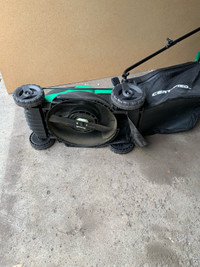 Electric lawn mower