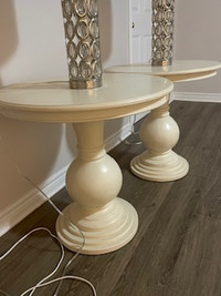 PEDESTAL TABLES AND LAMPS
