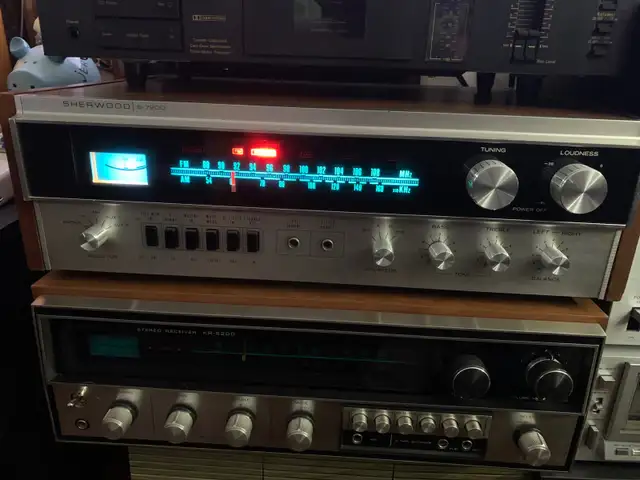Vintage 70’s Rare Sherwood S-7200 Stereo Receiver-Made In Japan in Stereo Systems & Home Theatre in Markham / York Region - Image 2
