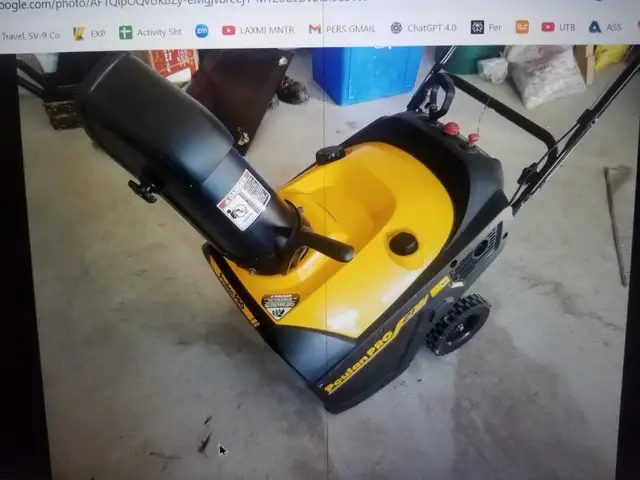 NEW SNOW BLOWER in Outdoor Tools & Storage in Oakville / Halton Region - Image 4