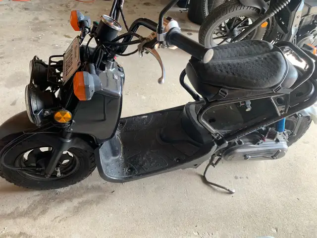 2008 Honda ruckus in Scooters & Pocket Bikes in Winnipeg - Image 2