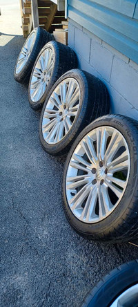 245 45 20, 5x115, chrysler 300 wheels and Tires