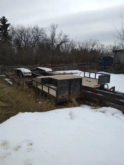 35' trailtech sprayer transport trailer. Comes with ramps, pintle hitch, air brakes. Has deck for wa...