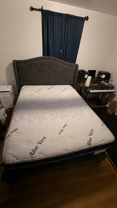 Matelas Queen Vienna + lit Queen + Box Queen, View more
