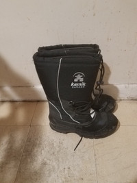 Kamik Men's Winter Boots Size 8