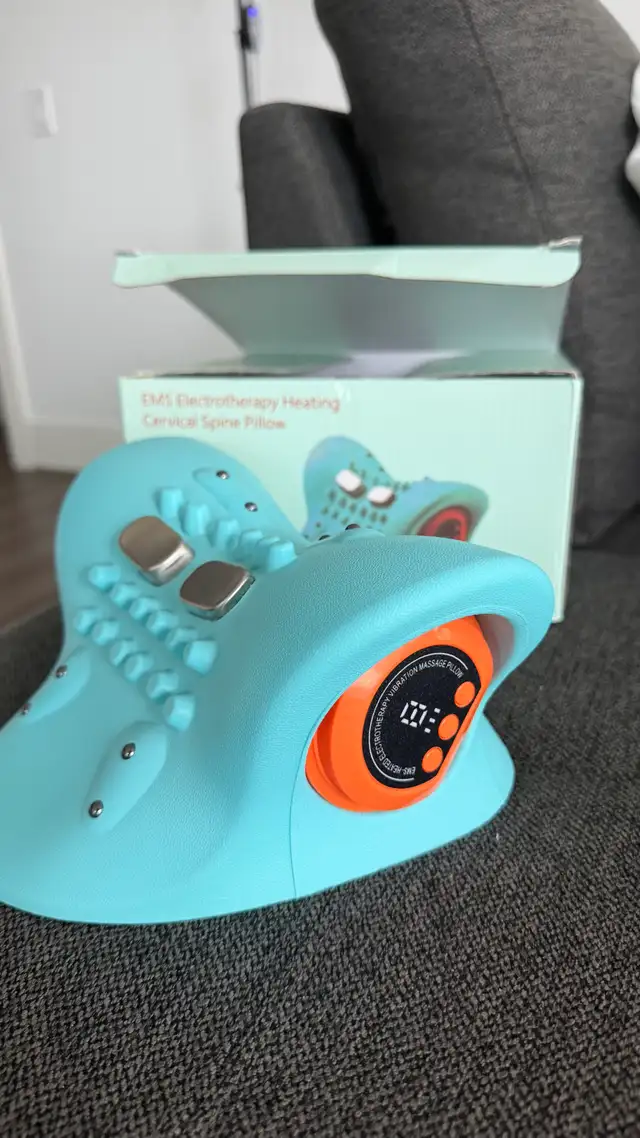 neck &Foot Massager with Massage Roller, Foot and Calf Massage in Other in Calgary - Image 9