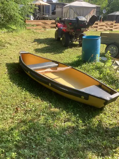 Canot Nautilex 11 pieds long par 42 pouces large, View more