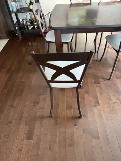 6 chaises de cuisine Amisc. tables de cuisine bois massif, View more