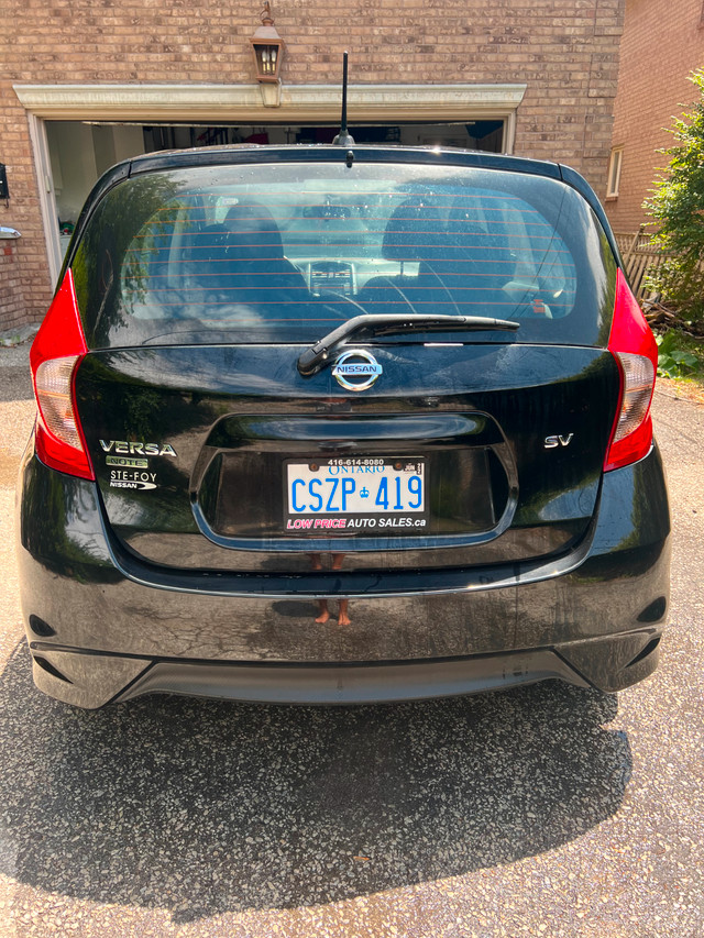 2018 Nissan Versa Note SV Hatchback for Sale in Cars & Trucks in City of Toronto - Image 2
