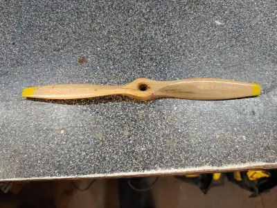 10 new master aircrew 9-6 Power Props Wood Propellers RC Airplane NOS