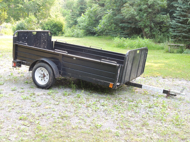 Utility Trailer Snowbear with Tilt Cargo & Utility Trailers