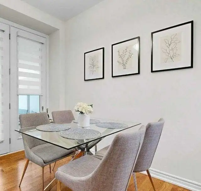 Kitchen Chairs and Table in Dining Tables & Sets in Markham / York Region - Image 4