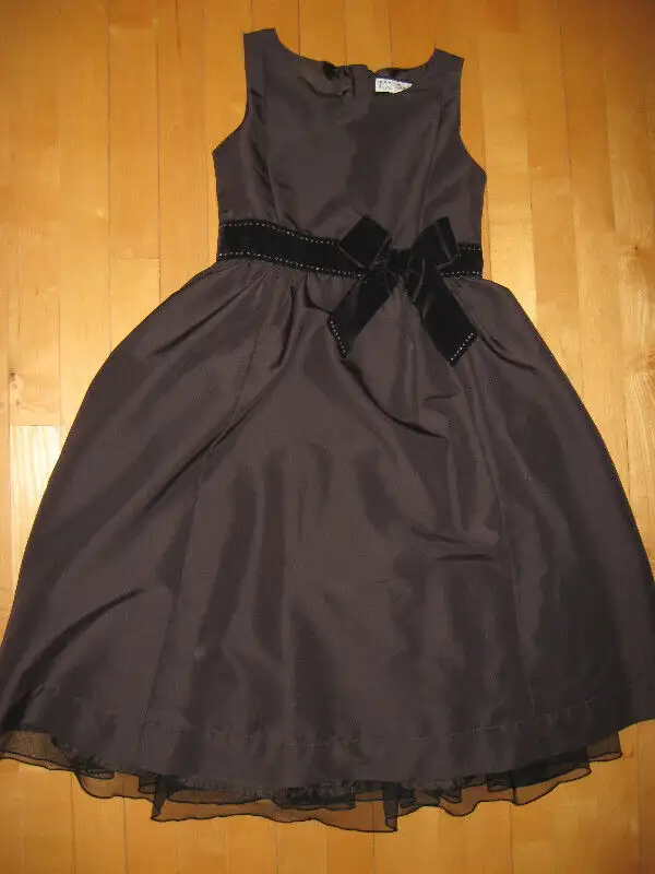 Grand choix de vêtements fillette in Kids & Youth in Longueuil / South Shore - Image 10