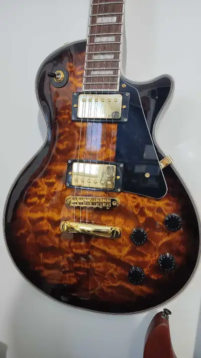 Electric guitar gibson style:Rondo SX Callisto CUS DS + case NEW, View more