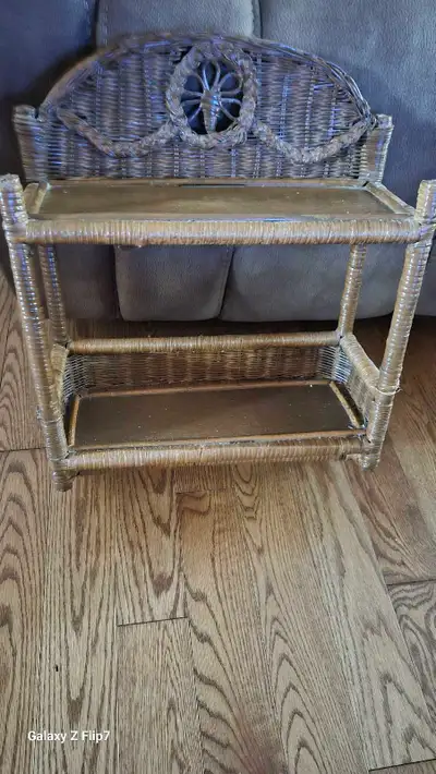 Etagère en osier, View more