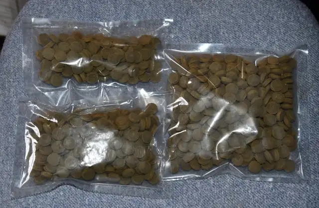 North fin kelp wafers in Fish for Rehoming in Moncton - Image 3