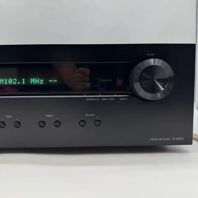 Onkyo TX-8220 Stereo Receiver Bluetooth AM/FM Receiver remote in Stereo Systems & Home Theatre in City of Toronto - Image 4