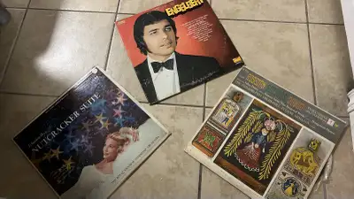I'm selling a collection of used vinyl records, including Engelbert, Tchaikovsky's Nutcracker Suite,...