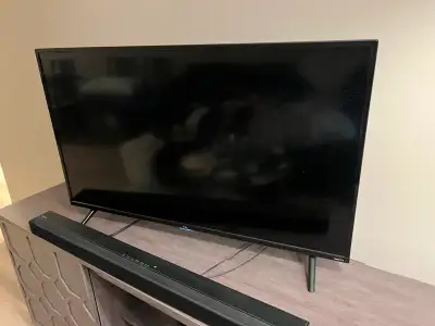 Smart TV - 42 inch Roku TCL, View more