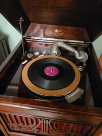 Gramophone 