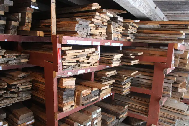 BOIS DE GRANGE ET BOIS RÉCUPÉRÉ-BURY-ESTRIE ENORME CHOIX VARIÉ! in Other in Sherbrooke - Image 8