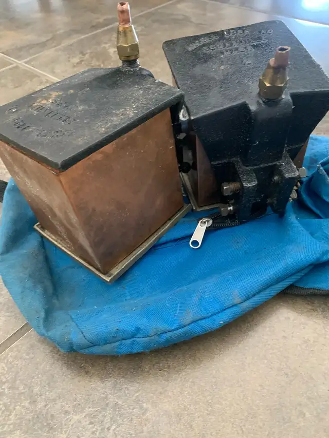  Antique elevator Oilers64141846164994122