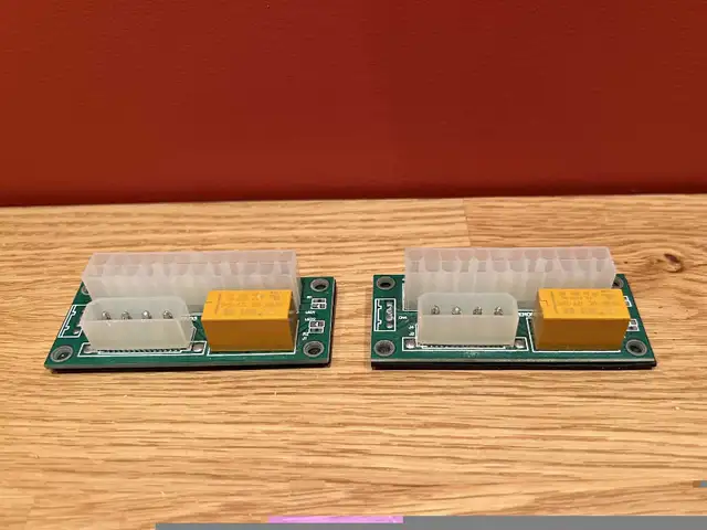 Adaptateurs d'alimentation ATX 24 broches vers Molex 4 broches in System Components in Lévis - Image 4