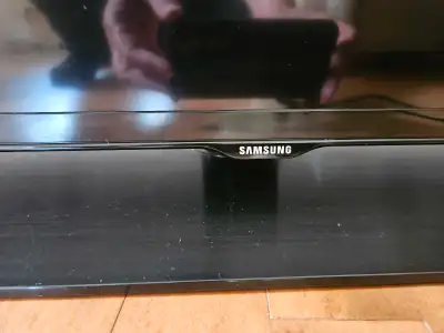 Samsung TV 48", View more