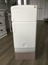 Réfrigérateur pour enfants comme NEUF