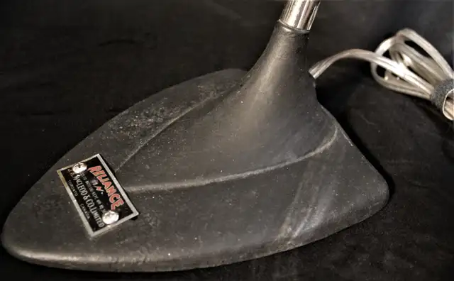 INDUSTRIAL GOOSENECK LAMP in Arts & Collectibles in London - Image 3