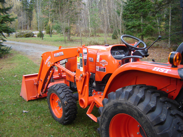 Tracteur Kubota L2501 Diesel dans Équipement agricole  à Sherbrooke - Image 4