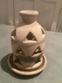 Alfadom pottery candle burner $10
