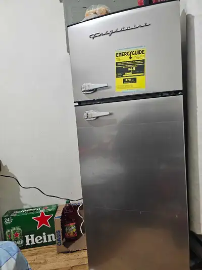 frigidaire réfrigérateur frigo fridge small petit Shawinigan, View more