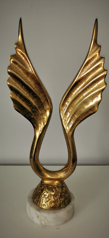 The wings of Phoenix Statue in Arts & Collectibles in City of Toronto - Image 2