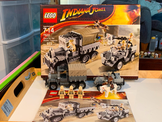 Lego Indiana Jones Race for the Stolen Treasure #7622 in Toys & Games in Markham / York Region