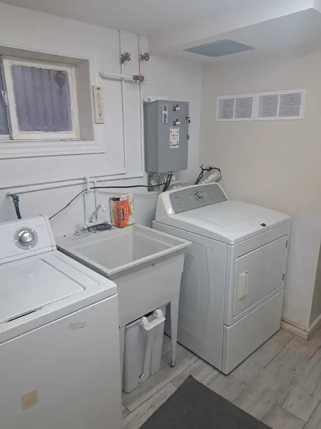 Combination pay box timer, washers dryers in Ontario in Canada - Image 5
